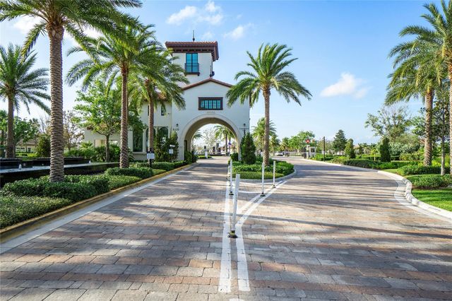 11785 S WATERWAY Circle, Parkland, FL 33076
