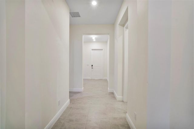11785 S WATERWAY Circle, Parkland, FL 33076