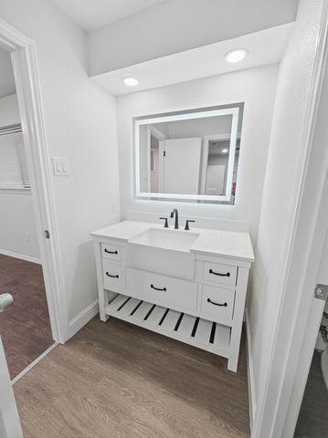 2409 Castle Street, Irving, TX 75038