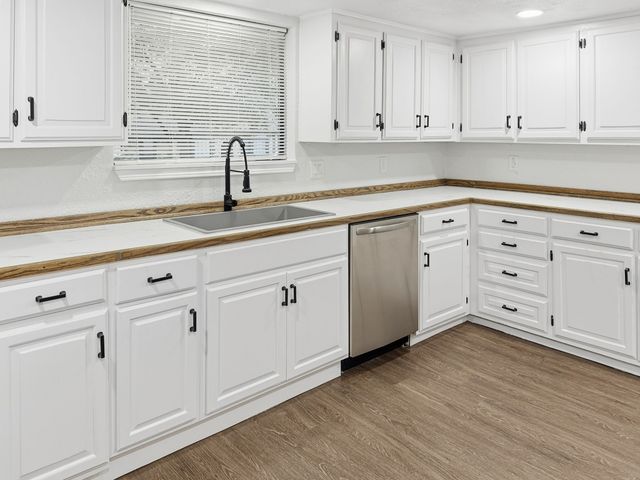 2409 Castle Street, Irving, TX 75038