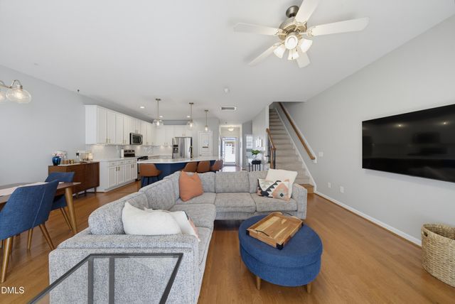 2543 Asher View Court, Raleigh, NC 27606