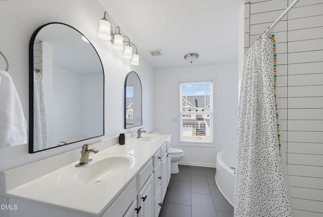 2543 Asher View Court, Raleigh, NC 27606