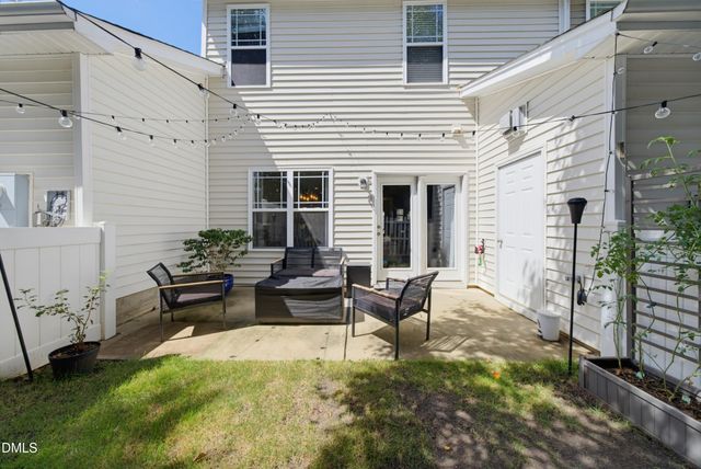 2543 Asher View Court, Raleigh, NC 27606