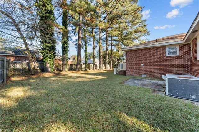 2629 Gilmerton RD, Chesapeake, VA 23323