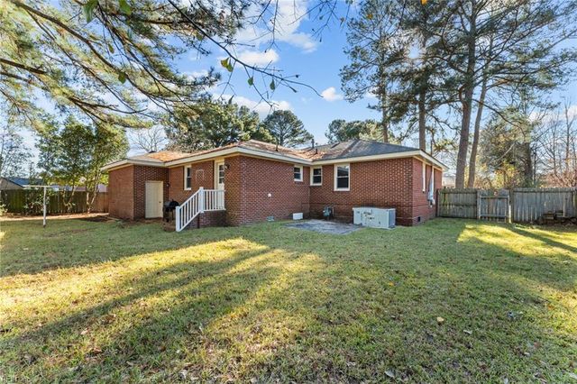 2629 Gilmerton RD, Chesapeake, VA 23323