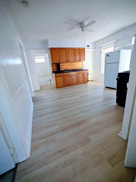 850 County St 3, New Bedford, MA 02721