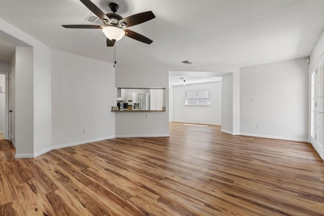 8400 Steamline CIR, Austin, TX 78745