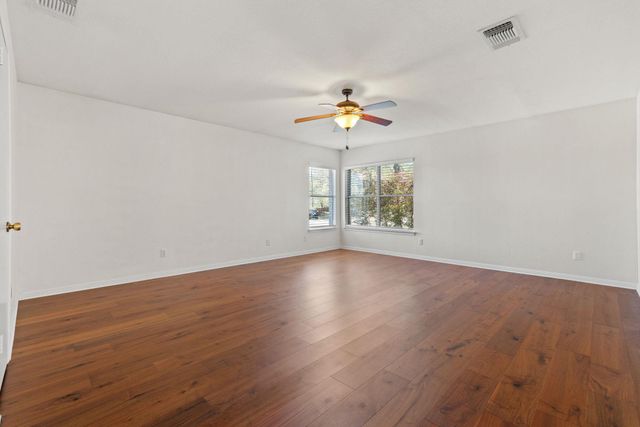 8400 Steamline CIR, Austin, TX 78745