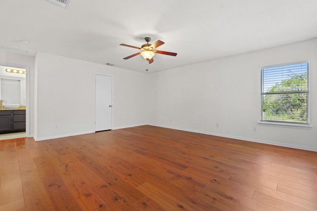 8400 Steamline CIR, Austin, TX 78745