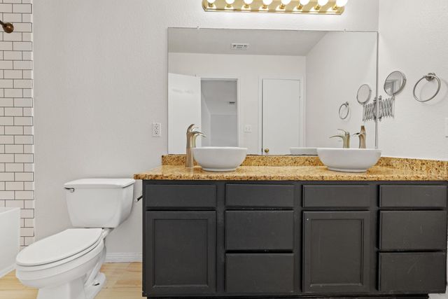 8400 Steamline CIR, Austin, TX 78745