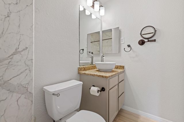 8400 Steamline CIR, Austin, TX 78745