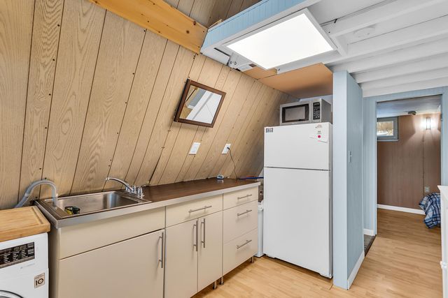 1110 Cambridge Drive, Cambridge Twp, MI 49265