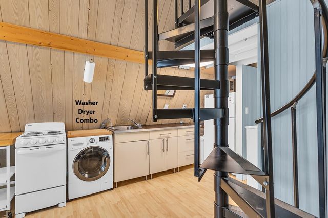 1110 Cambridge Drive, Cambridge Twp, MI 49265