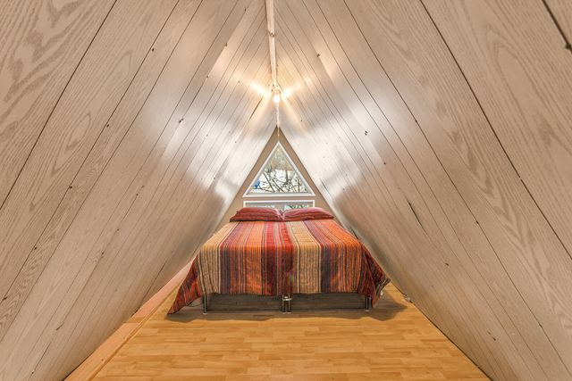 1110 Cambridge Drive, Cambridge Twp, MI 49265