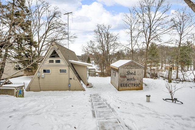 1110 Cambridge Drive, Cambridge Twp, MI 49265