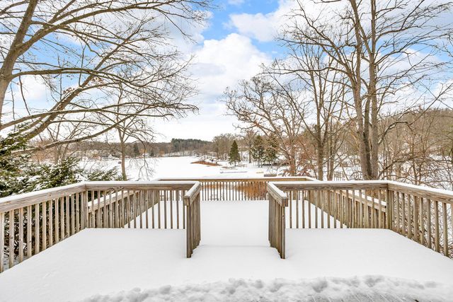 1110 Cambridge Drive, Cambridge Twp, MI 49265