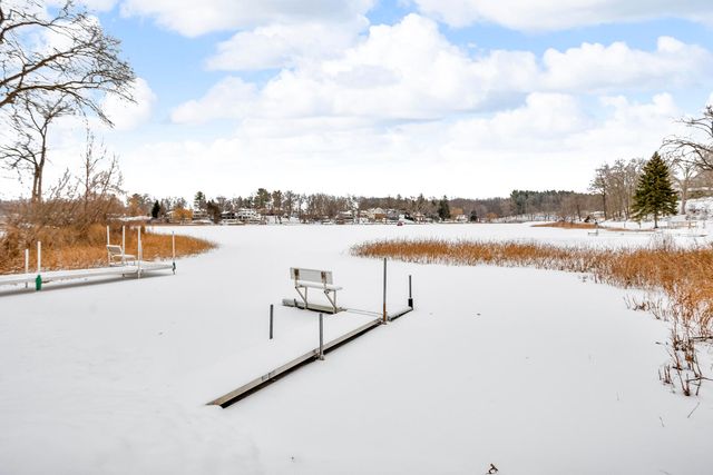 1110 Cambridge Drive, Cambridge Twp, MI 49265