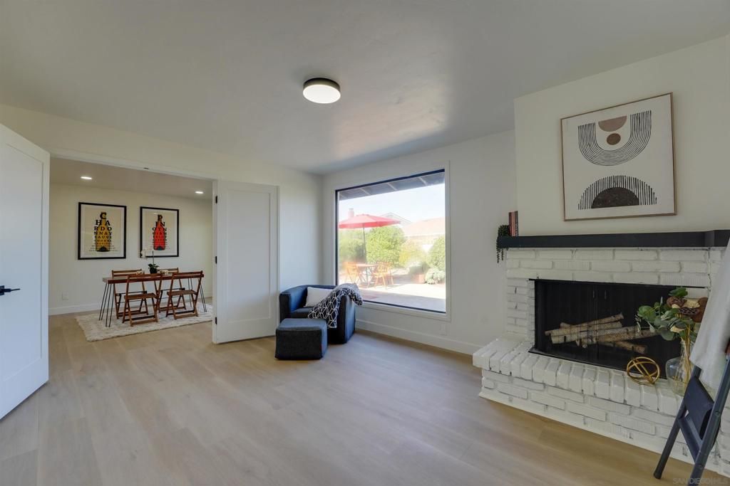 Image 10 of property listing at 12201 Casero Place, San Diego, CA 92128