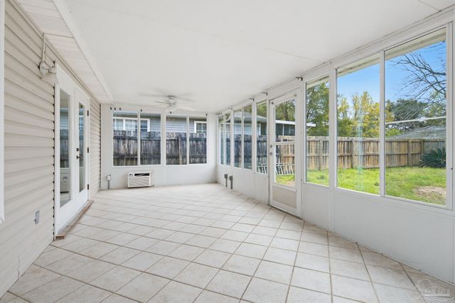 1613 Governors Dr, Pensacola, FL 32514