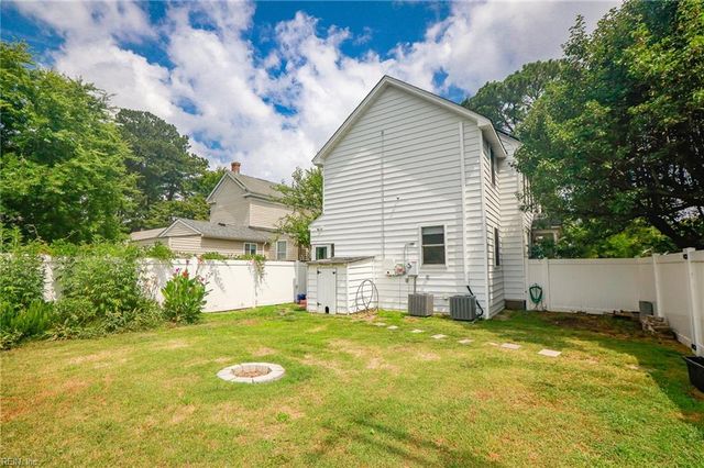 1701 Bain ST, Portsmouth, VA 23704