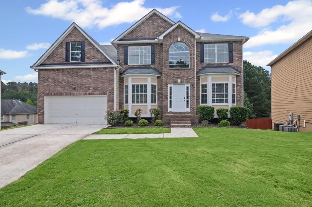 65 Wellsley Way, Dallas, GA 30132