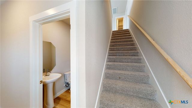 318 Dobson Drive, Killeen, TX 76549