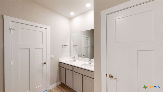 318 Dobson Drive, Killeen, TX 76549
