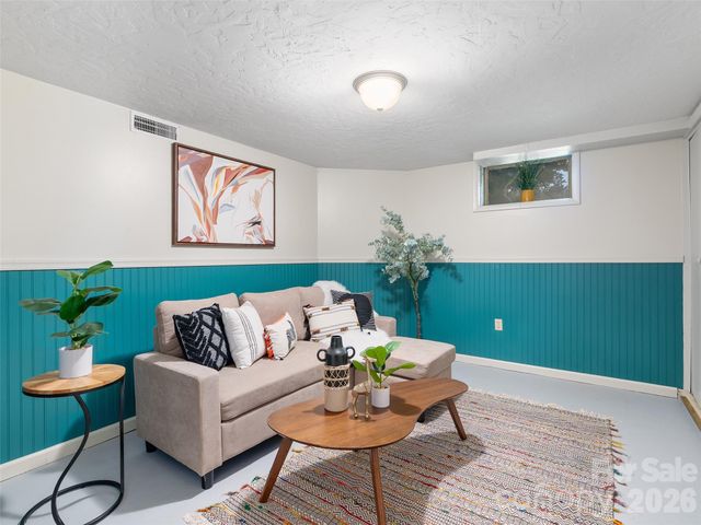 41 Cedar Street, Asheville, NC 28803