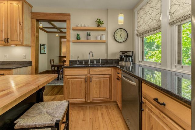 2129 Carroll Avenue, Saint Paul, MN 55104