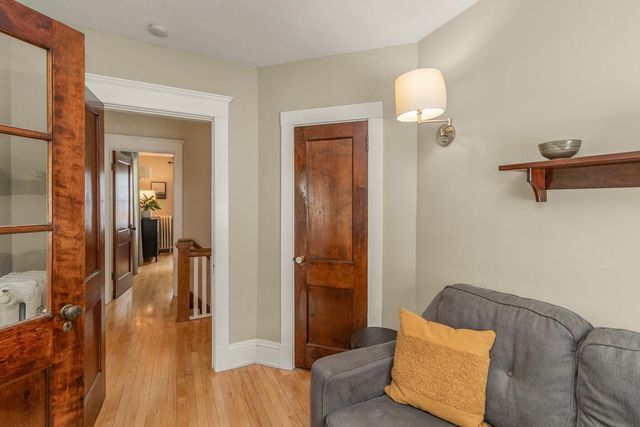 2129 Carroll Avenue, Saint Paul, MN 55104