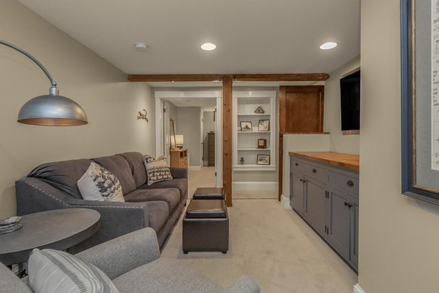 2129 Carroll Avenue, Saint Paul, MN 55104