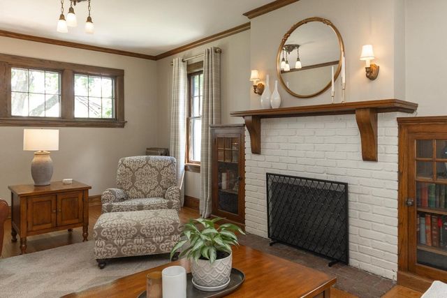 2129 Carroll Avenue, Saint Paul, MN 55104