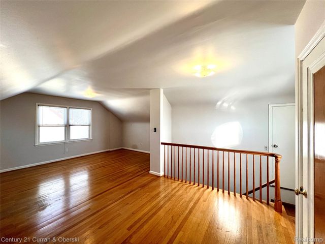 1525 Cherokee Avenue, Royal Oak, MI 48067