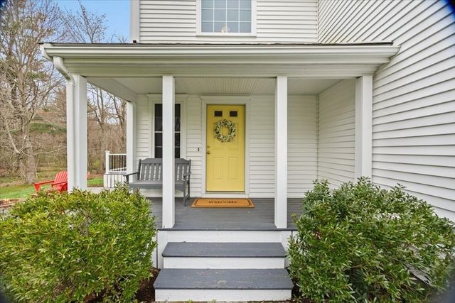 27 Brian Rd, Bridgewater, MA 02324