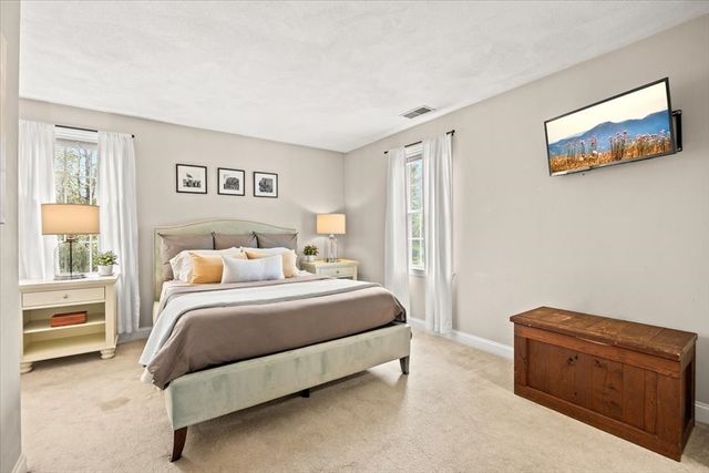 27 Brian Rd, Bridgewater, MA 02324