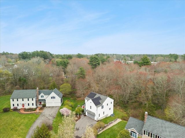 27 Brian Rd, Bridgewater, MA 02324