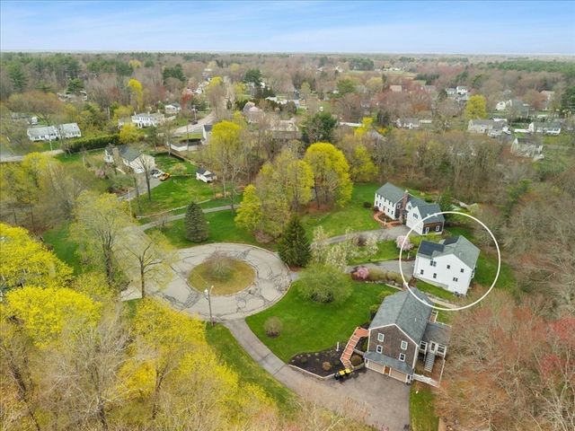 27 Brian Rd, Bridgewater, MA 02324