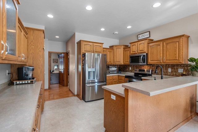 4024 HALF CROWN, De Pere, WI 54115