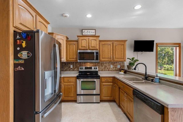 4024 HALF CROWN, De Pere, WI 54115