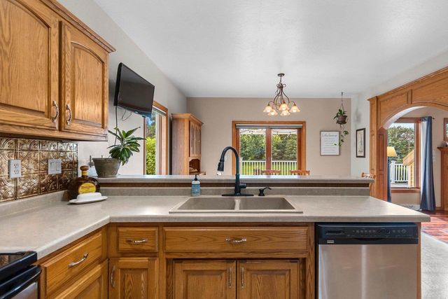 4024 HALF CROWN, De Pere, WI 54115