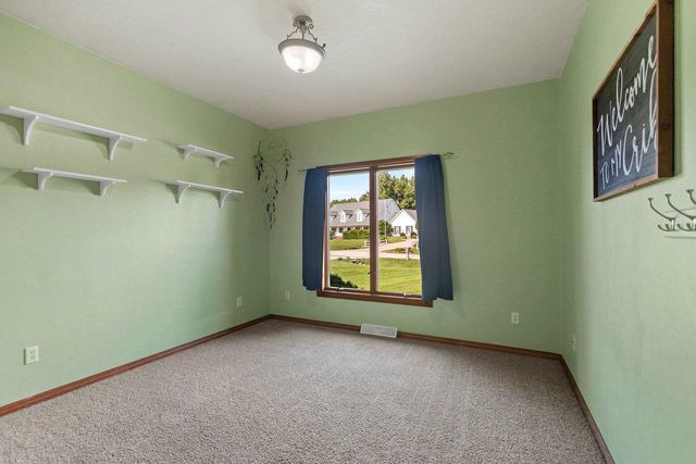4024 HALF CROWN, De Pere, WI 54115