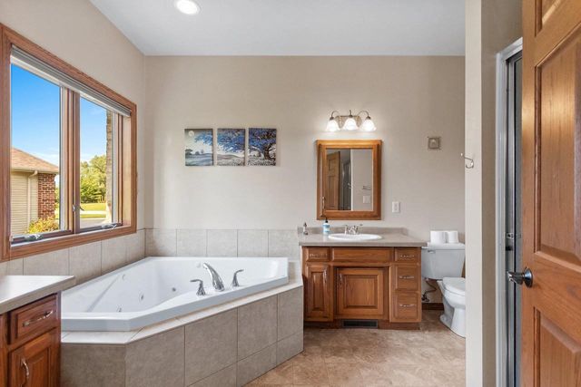 4024 HALF CROWN, De Pere, WI 54115