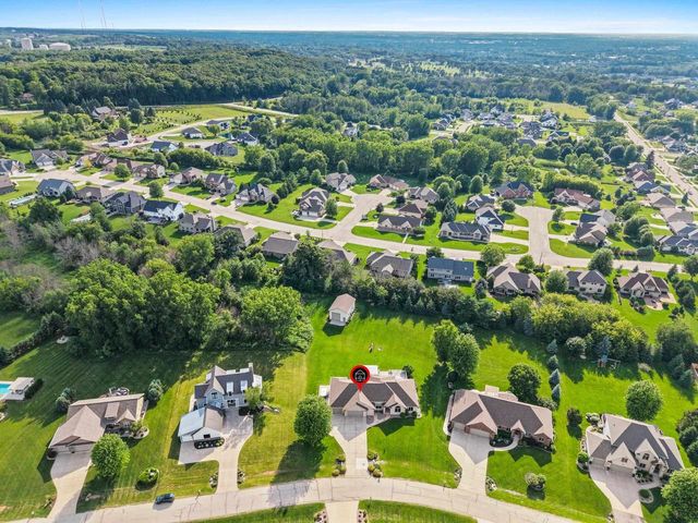 4024 HALF CROWN, De Pere, WI 54115