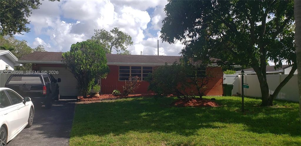 8351 Johnson Street, Pembroke Pines, FL 33024
