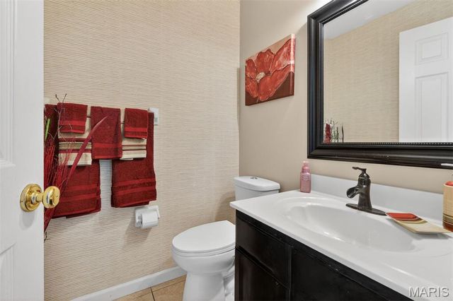 102 August Place, Florissant, MO 63034