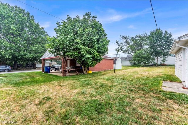 6209 Archmere Avenue, Brooklyn, OH 44144