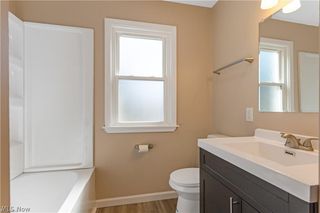 6209 Archmere Avenue, Brooklyn, OH 44144