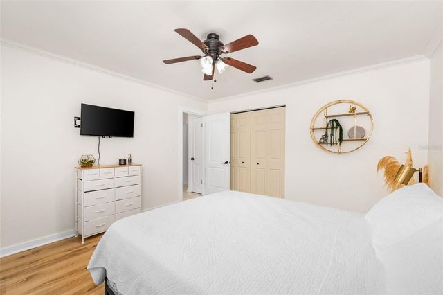 1909 SW 48TH AVENUE, Gainesville, FL 32608