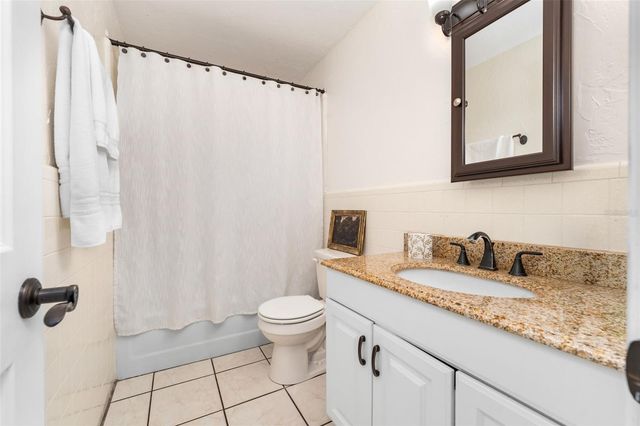 1909 SW 48TH AVENUE, Gainesville, FL 32608