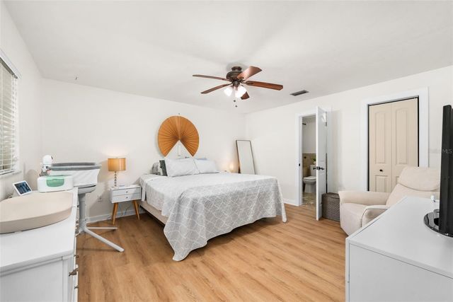 1909 SW 48TH AVENUE, Gainesville, FL 32608